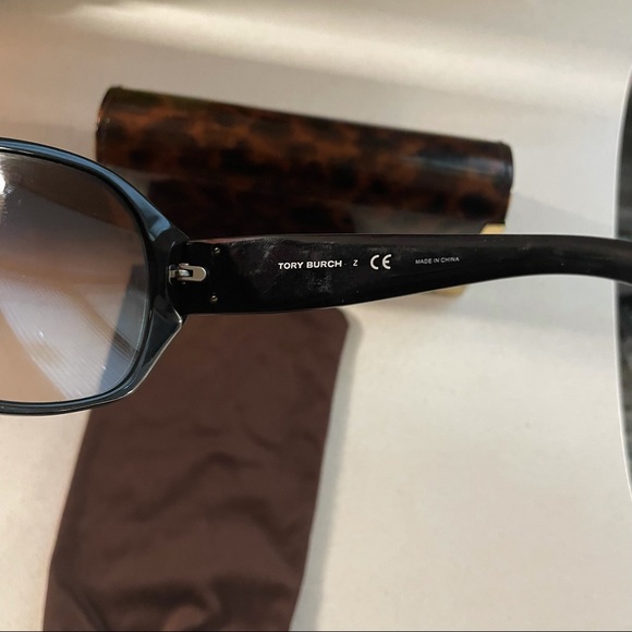 Tory Burch Sunglasses main image 6
